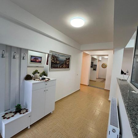 Vila Kasemi Fier Exterior foto