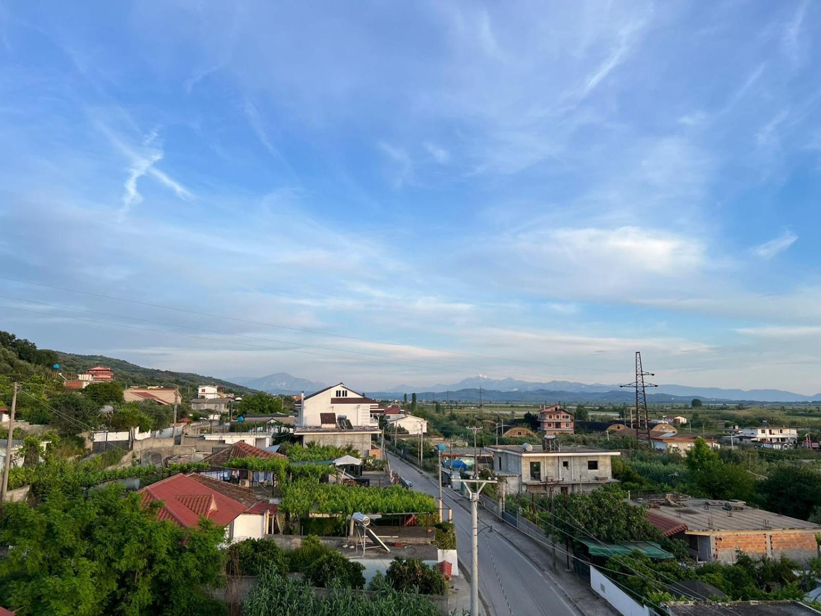 Vila Kasemi Fier Exterior foto